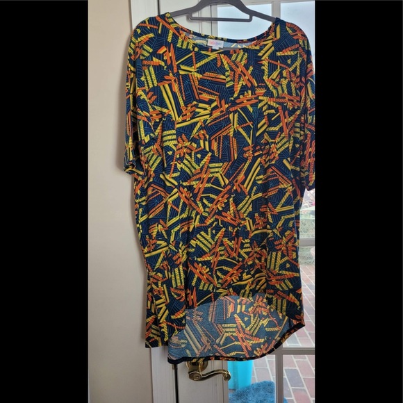Lularoe Irma - Picture 1 of 2